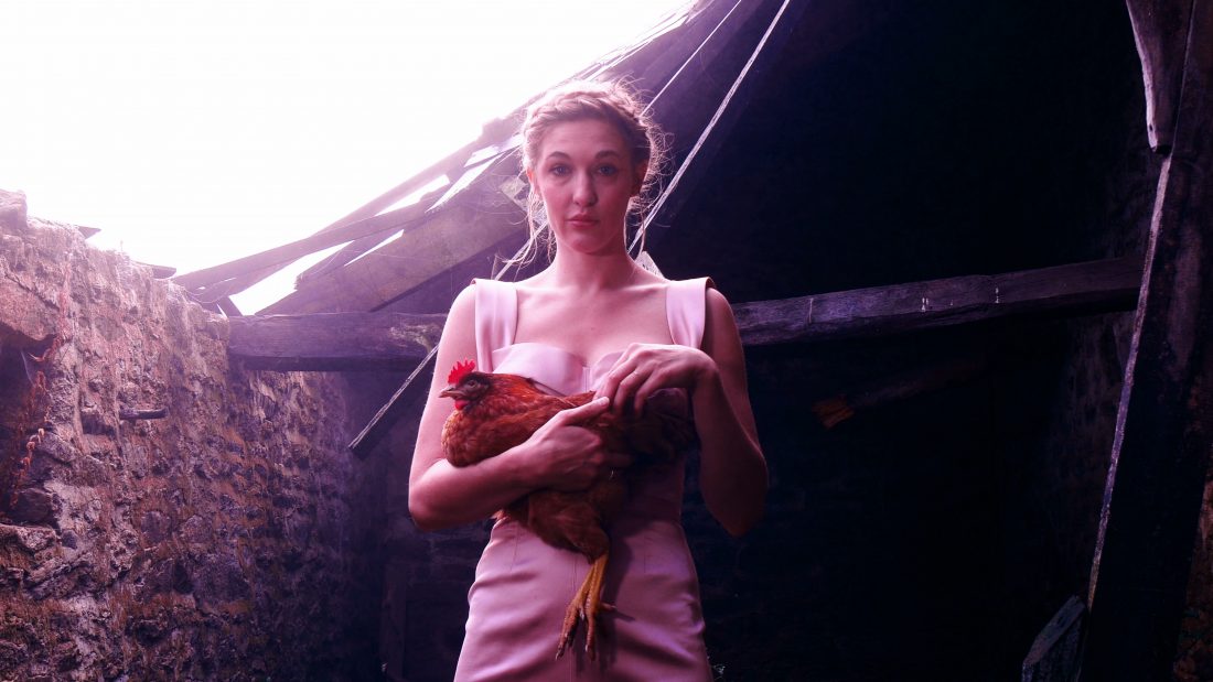 Elle et la poule