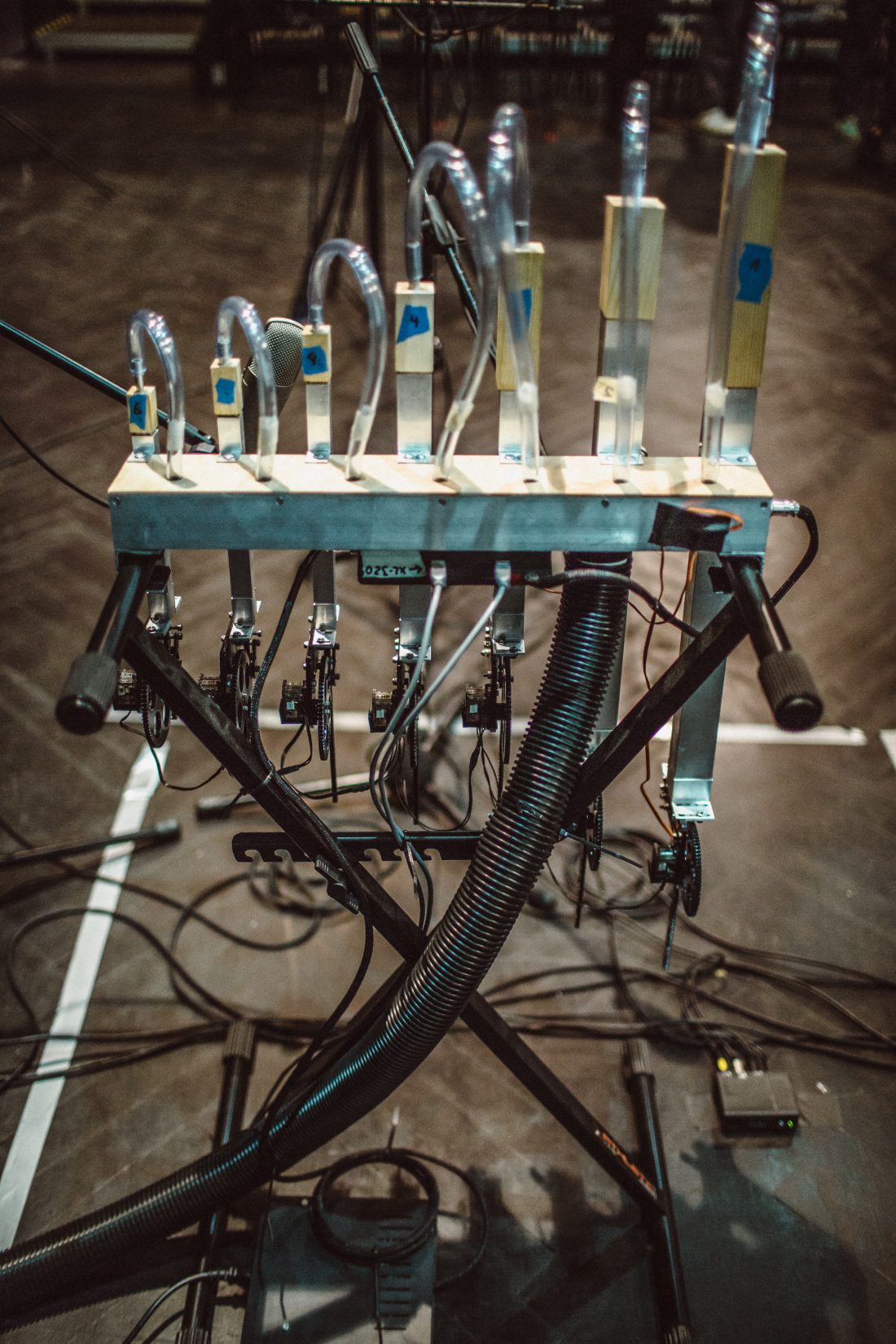 Acoustic Additive Synthesizer